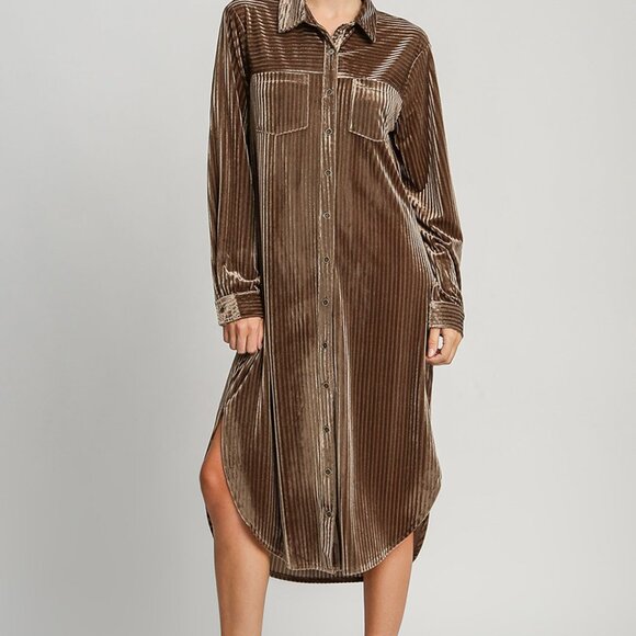 Umgee USA Textured Curved Hem Button-Down Shirt Dress -Casual & Chic Olive Brown - Picture 9 of 13